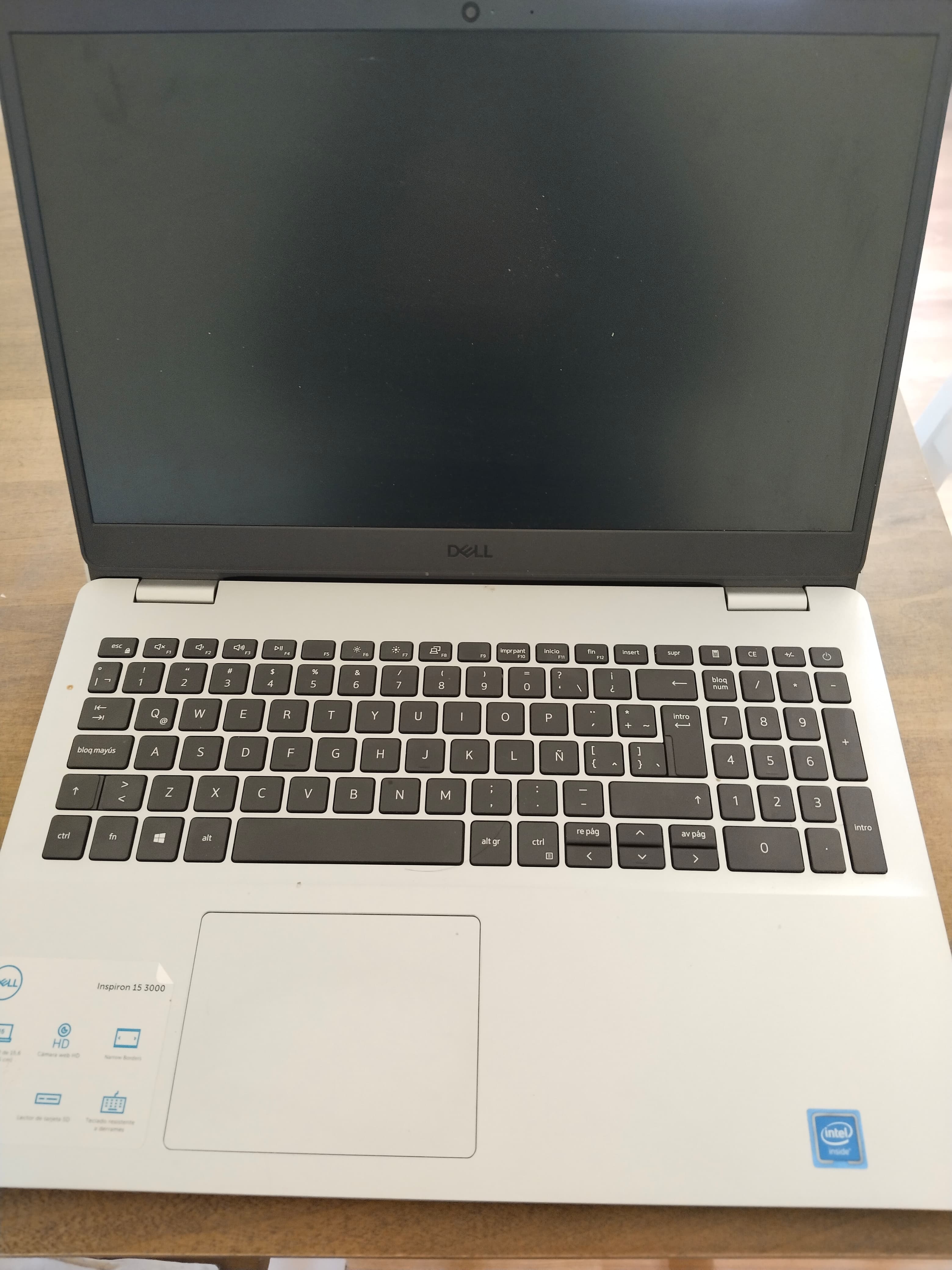 Dell inspiron 15 3520